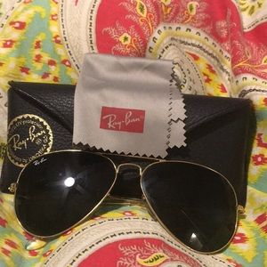 Ray Ban Gold Rim aviators